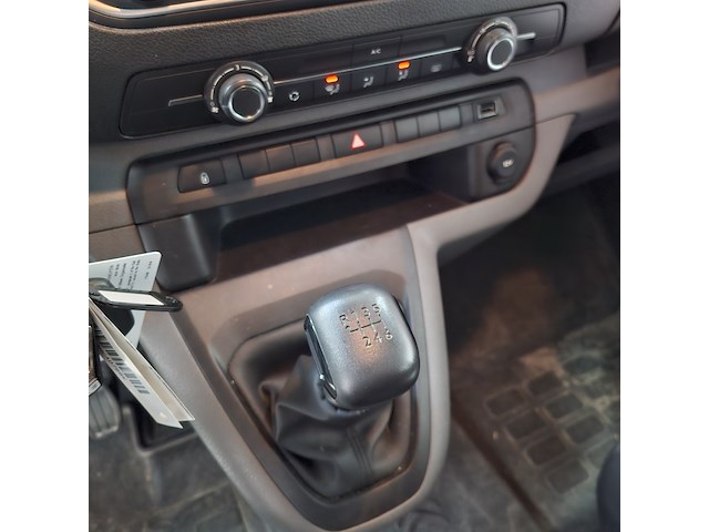 Schade bedrijfsauto, citroën, jumpy - afbeelding 21 van  49