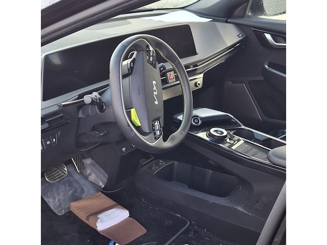 Schadeauto, kia, ev6 - afbeelding 6 van  45