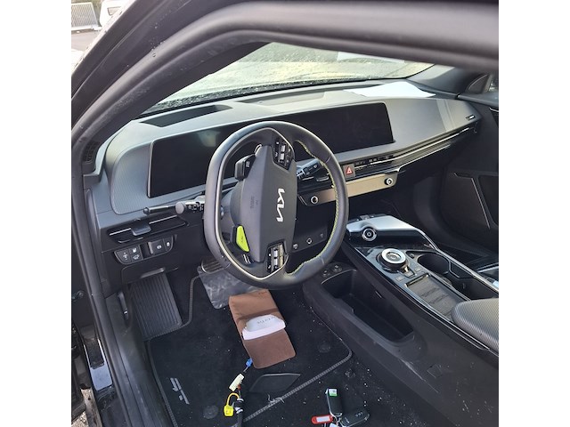Schadeauto, kia, ev6 - afbeelding 8 van  45