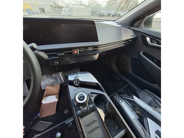 Schadeauto, kia, ev6 - afbeelding 13 van  45