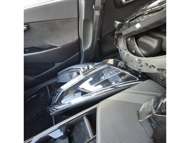 Schadeauto, kia, ev6 - afbeelding 14 van  45