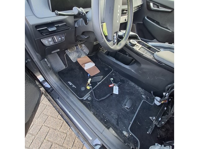 Schadeauto, kia, ev6 - afbeelding 17 van  45