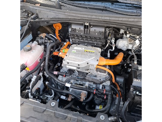 Schadeauto, kia, ev6 - afbeelding 31 van  45