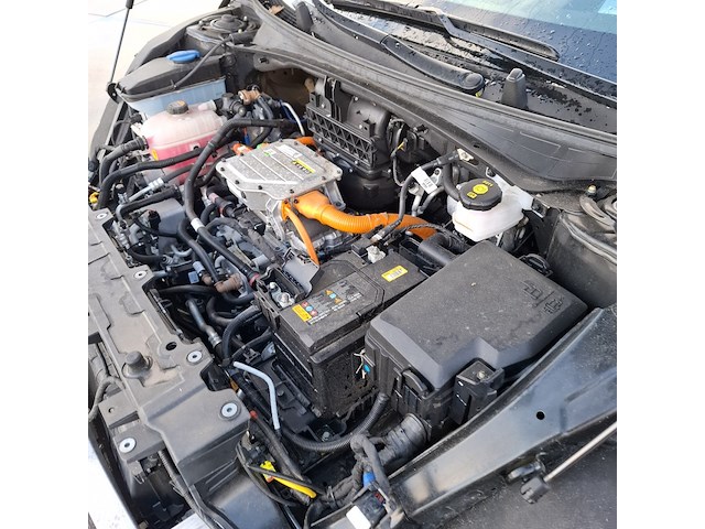 Schadeauto, kia, ev6 - afbeelding 33 van  45