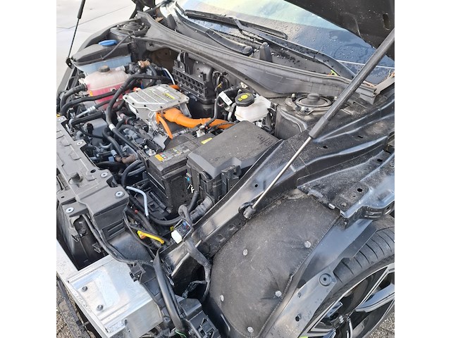 Schadeauto, kia, ev6 - afbeelding 35 van  45