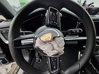 Schadeauto, porsche, panamera 4 e-hybrid - afbeelding 11 van  52