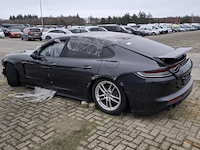 Schadeauto, porsche, panamera 4 e-hybrid - afbeelding 52 van  52