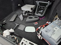 Schadeauto, porsche, panamera 4 e-hybrid - afbeelding 20 van  52