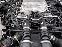 Schadeauto, porsche, panamera 4 e-hybrid - afbeelding 35 van  52