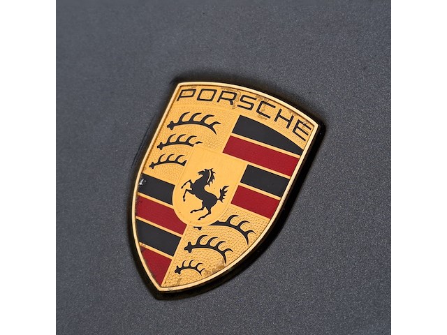 Schadeauto, porsche, panamera 4 e-hybrid - afbeelding 48 van  52