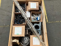 Schaeffler / skf - partij industriële componenten met vet & smeerunits en lagers 190kg - afbeelding 3 van  10