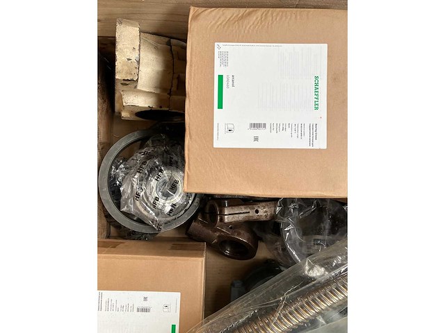 Schaeffler / skf - partij industriële componenten met vet & smeerunits en lagers 190kg - afbeelding 10 van  10