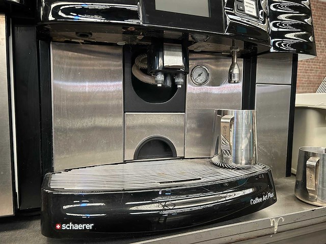 Schaerer - coffee art plus - professionele volautomatische koffiemachine met toebehoren - afbeelding 2 van  11