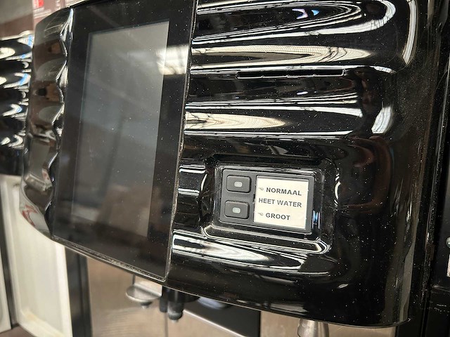 Schaerer - coffee art plus - professionele volautomatische koffiemachine met toebehoren - afbeelding 9 van  11