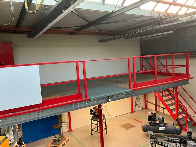 Schäfer entresolvloer (ca. 34m2) - afbeelding 1 van  14