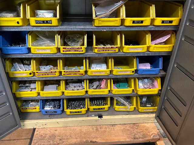 Schafer kasten met inhoud (2x) - afbeelding 6 van  11