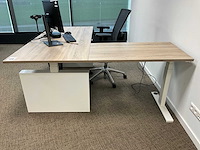 Schaffenburg hoekbureau - afbeelding 2 van  6