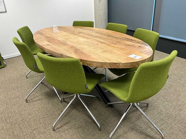 Schaffenburg ovale vergadertafel met stoelen - afbeelding 1 van  7