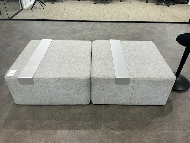 Schaffenburg poef (2x) - afbeelding 2 van  4