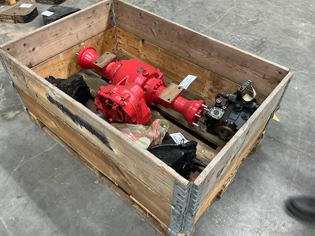 Schäffer achteras 070-650-019, hydrauliek pomp 3x - afbeelding 1 van  12