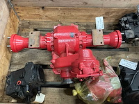 Schäffer achteras 070-650-019, hydrauliek pomp 3x - afbeelding 6 van  7