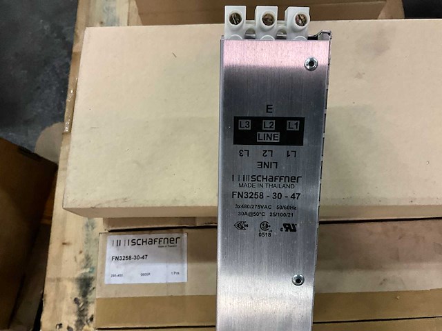 Schaffner fn3258-30-47 driefase emc-filter (10x) - afbeelding 2 van  4