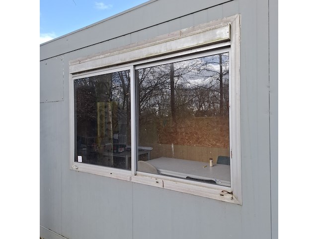 Schaftkeet met inhoud - afbeelding 9 van  11