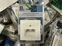 Schakel en instalatiemateriaal - afbeelding 3 van  9