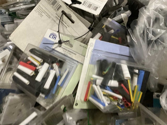 Schakel en instalatiemateriaal - afbeelding 8 van  9