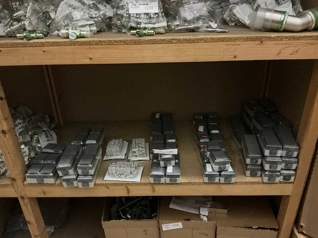 Schakelaars divers (66x) - afbeelding 1 van  5