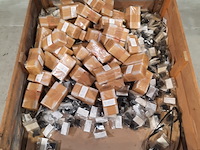 Schakelaars en relaisstroken - afbeelding 2 van  8