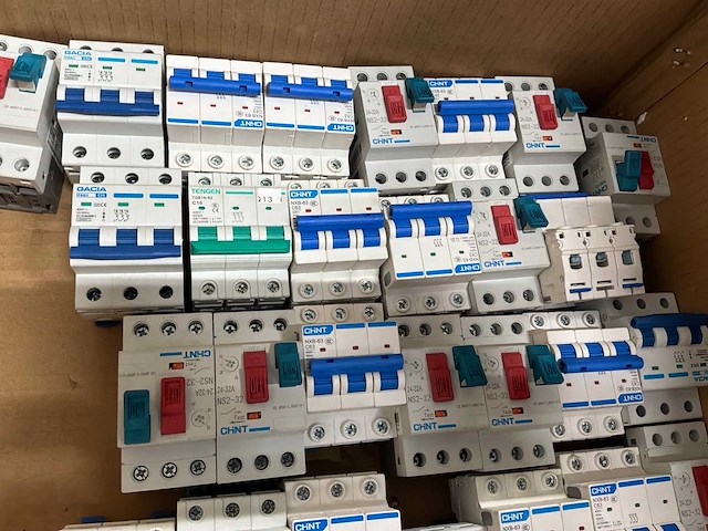 Schakelautomaat (28x) - afbeelding 3 van  3