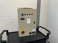 Schakelkast - afbeelding 1 van  7