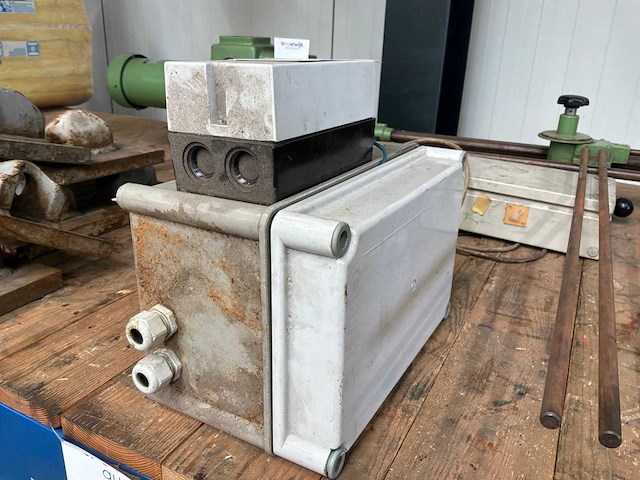 Schakelkast - afbeelding 1 van  2