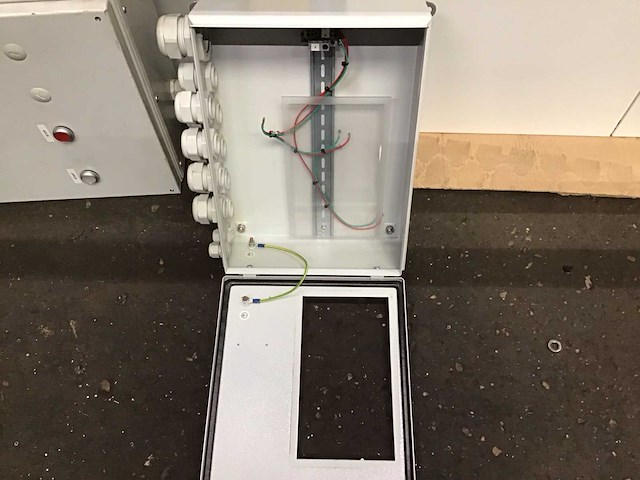 Schakelkasten elektra (9x) - afbeelding 21 van  31