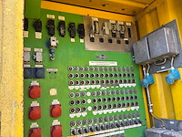 Schakelkasten opstelling in zeecontainer - afbeelding 3 van  12