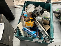 Schakelmateriaal & lichtbronnen - afbeelding 3 van  3