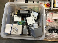 Schakelmateriaal - afbeelding 5 van  6