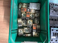Schakelmateriaal - afbeelding 2 van  7