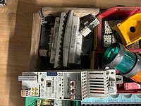 Schakelmateriaal - afbeelding 7 van  7