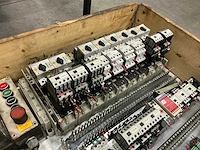 Schakelmateriaal - afbeelding 3 van  9