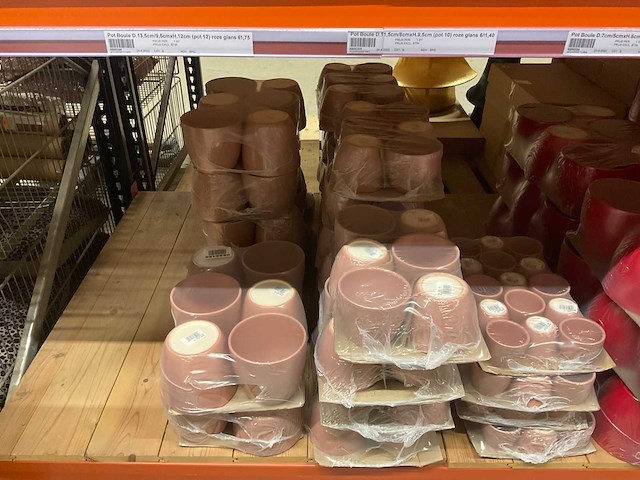 Schalen, vazen en potten - afbeelding 18 van  27