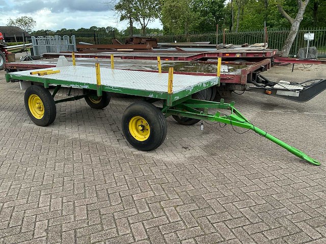 Schamel aanhanger 4 vierwielige wagen - afbeelding 1 van  11