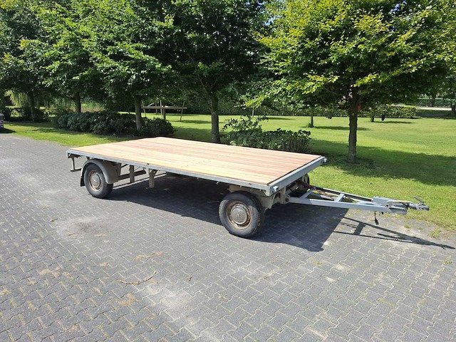 Schamel aanhangwagen - afbeelding 1 van  4