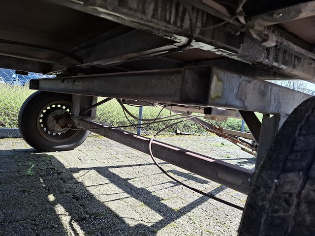 Schamelaanhanger titan jelsum, vw2000, bouwjaar 1999 - afbeelding 2 van  18
