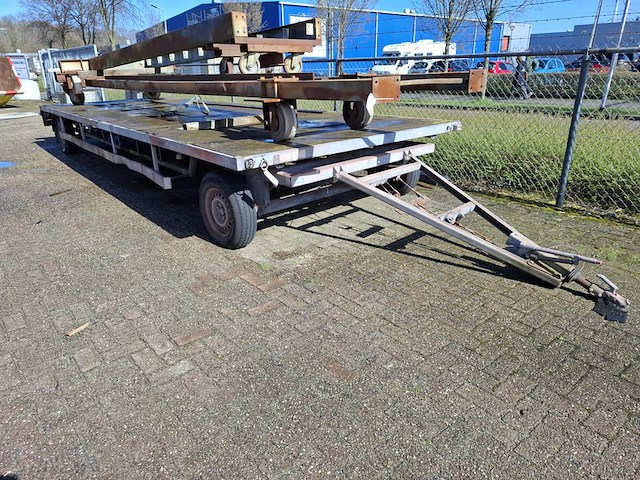 Schamelaanhanger titan jelsum, vw2000, bouwjaar 1999 - afbeelding 1 van  18
