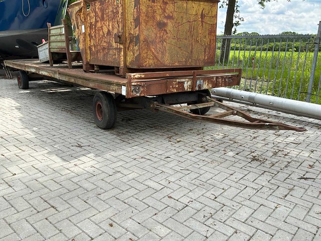 Schamelaanhangwagen - afbeelding 1 van  9