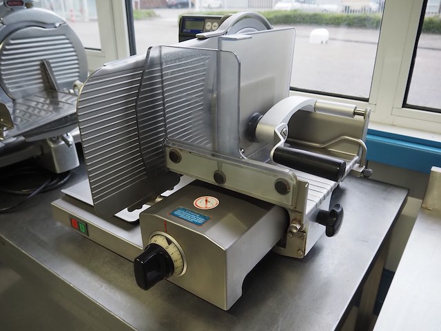 Scharfen - afbeelding 2 van  9