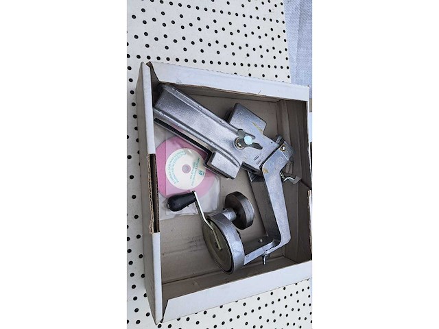 Scharffix - kettingslijper - overig bos- en tuingereedschap - afbeelding 1 van  4