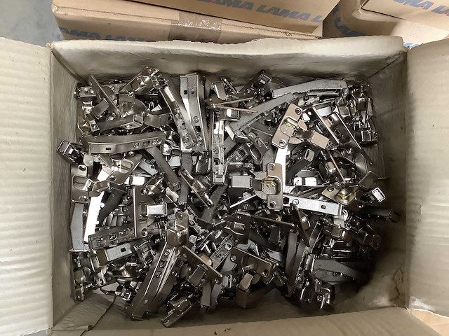 Scharnieren - lama (200x) - afbeelding 3 van  5